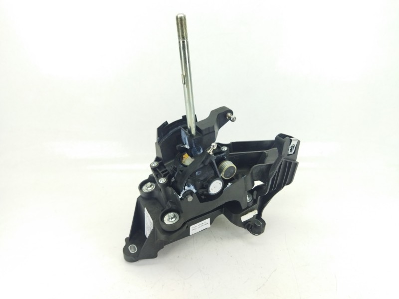 Recambio de palanca cambio para ford focus iii 1.5 tdci referencia OEM IAM F1FR7C453CKD  