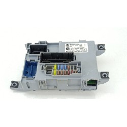 CAJA RELES / FUSIBLES 521121800 