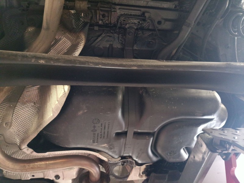 Recambio de deposito combustible para nissan qashqai iii (j12) 1.3 dig-t referencia OEM IAM 172026UA0A  