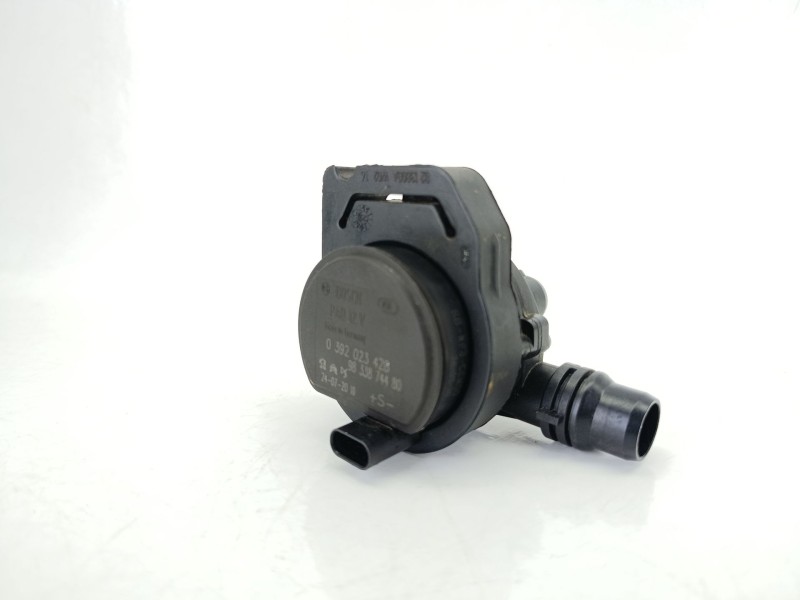 Recambio de bomba agua para jeep avenger (j2) electric referencia OEM IAM 9833874480  