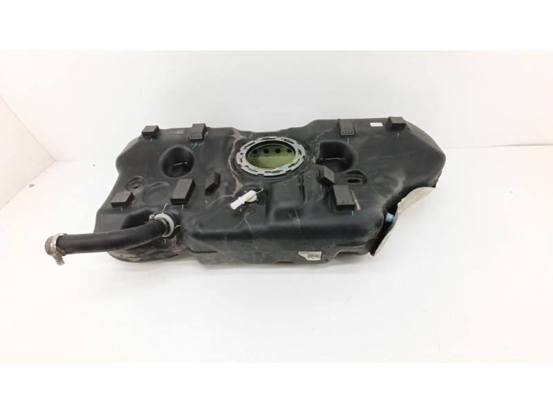 Recambio de deposito combustible para hyundai i30 (pde, pd, pden) 1.5 referencia OEM IAM 31100G4050  