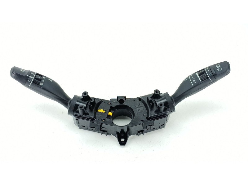 Recambio de mando multifuncion para hyundai i30 (pde, pd, pden) 1.5 referencia OEM IAM 93404G4951  