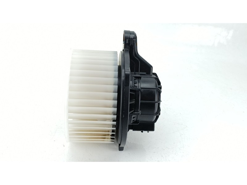 Recambio de motor calefaccion para hyundai i30 (pde, pd, pden) 1.5 referencia OEM IAM 97113A4000  