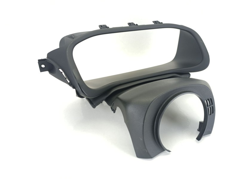 Recambio de moldura para jeep avenger (j2) electric referencia OEM IAM 7357696450  