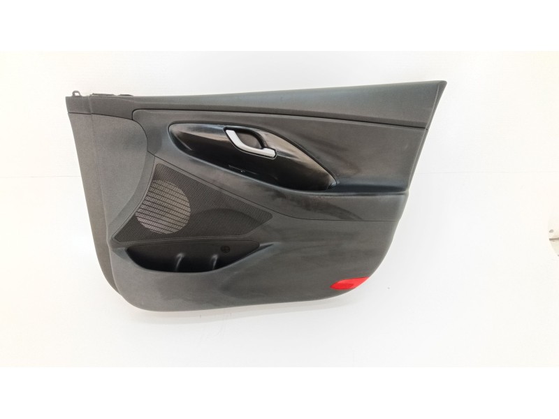 Recambio de guarnecido puerta delantera derecha para hyundai i30 (pde, pd, pden) 1.5 referencia OEM IAM 8202G4010TEV  