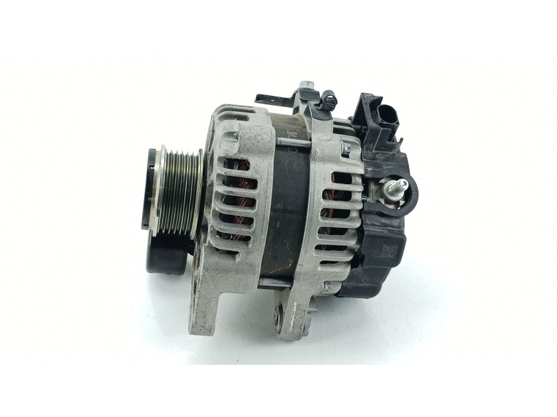 Recambio de alternador para hyundai i30 (pde, pd, pden) 1.5 referencia OEM IAM 3730007400  