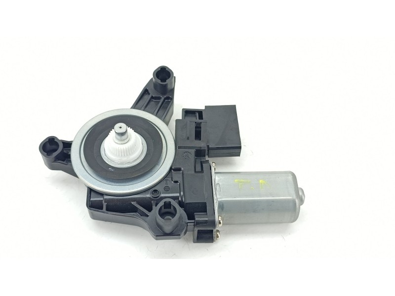 Recambio de motor elevalunas trasero derecho para bmw 2 active tourer (u06) 218d referencia OEM IAM 5A75082  