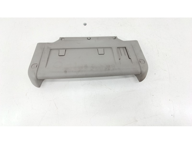 Recambio de moldura para nissan nt400 cabstar (f24m) 28.12, 32.12, 35.12 (f91an) referencia OEM IAM 73820MB40  