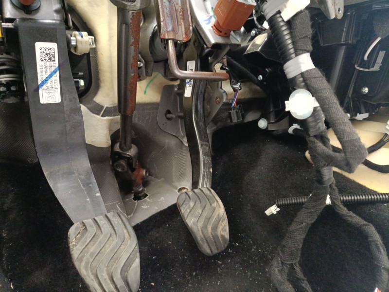 Recambio de pedal freno para nissan qashqai iii (j12) 1.3 dig-t referencia OEM IAM 465016UA0A  