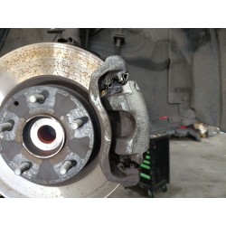 PINZA FRENO DELANTERA DERECHA B4Y73398ZC 