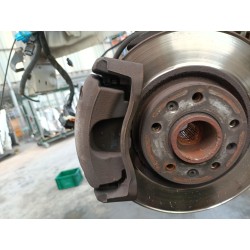PINZA FRENO DELANTERA IZQUIERDA 1610428180 