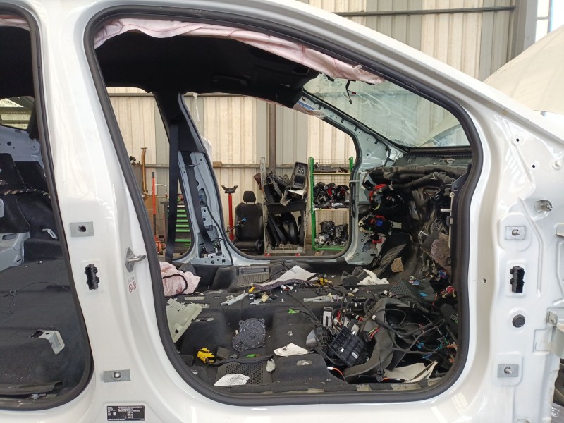 Recambio de gomas contorno puerta para bmw 2 active tourer (u06) 218d referencia OEM IAM   