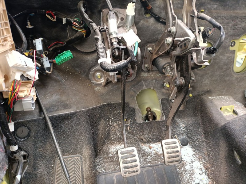 Recambio de pedal embrague para suzuki swift v (az) 1.4 sport (a2l414) referencia OEM IAM 4981052R50000  