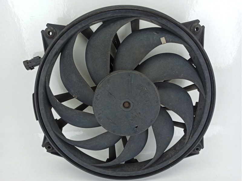 Recambio de electroventilador para citroën xsara berlina 2.0 hdi sx (66kw) referencia OEM IAM 1253A6  