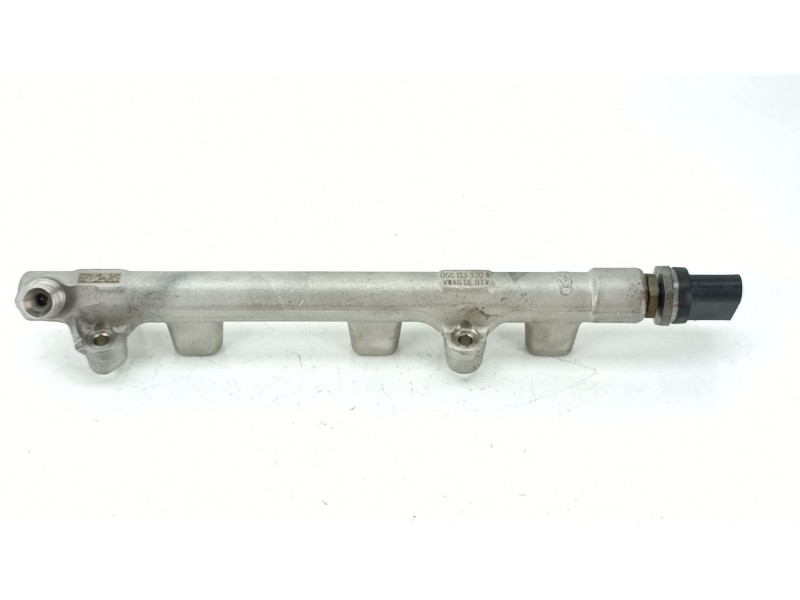 Recambio de rampa inyectora para audi a1 sportback (gba) 30 tfsi referencia OEM IAM 05C133320A  