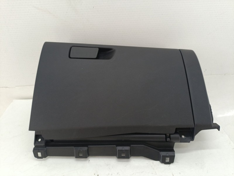 Recambio de guantera para nissan qashqai iii (j12) 1.3 dig-t referencia OEM IAM 681026UN5A  