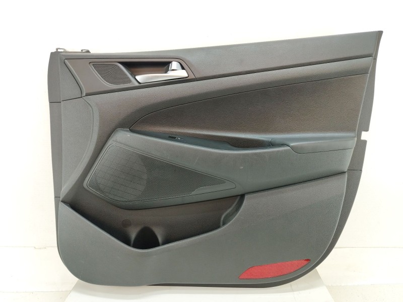 Recambio de guarnecido puerta delantera derecha para hyundai tucson (tl, tle) 1.6 gdi referencia OEM IAM 82302D7050  
