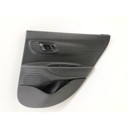 GUARNECIDO PUERTA TRASERA DERECHA 83320Q0010 