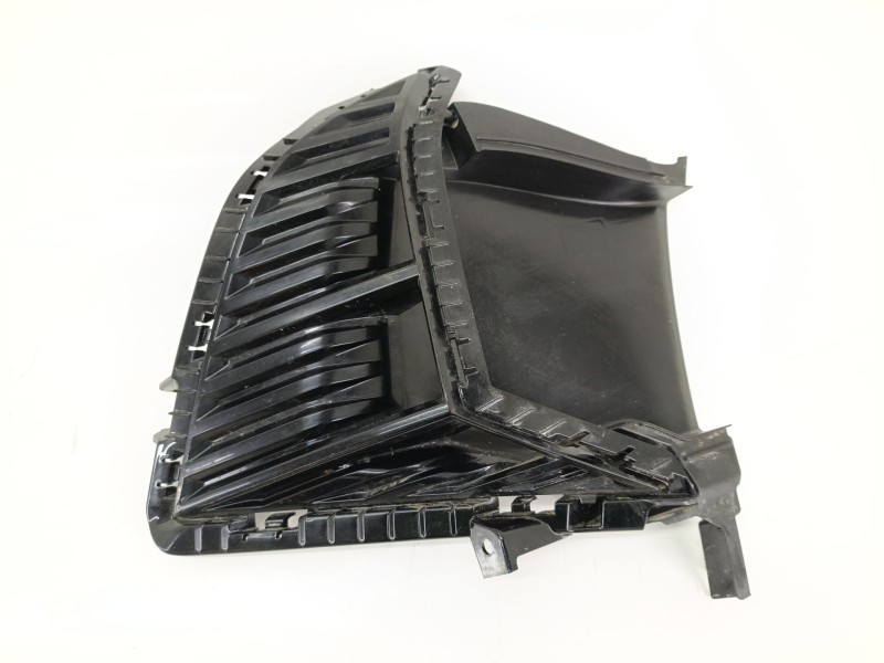 Recambio de moldura para hyundai i20 iii (bc3, bi3) 1.0 t-gdi referencia OEM IAM 86563Q0GA0  