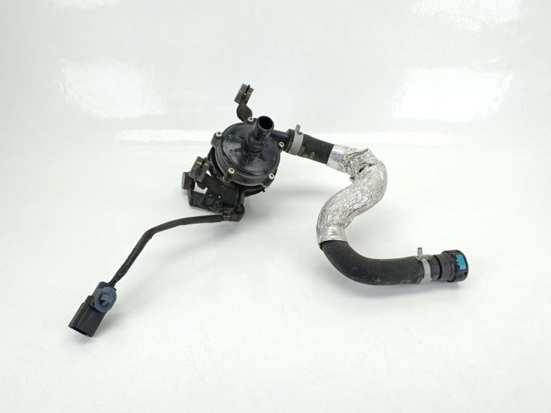 Recambio de bomba agua para kia xceed (cd) 1.4 t-gdi referencia OEM IAM 2510003HZ7  