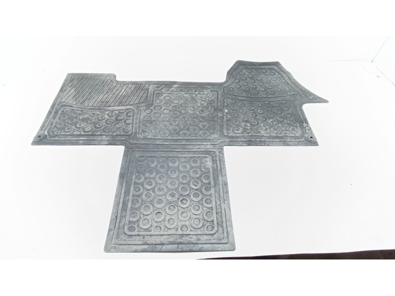 Recambio de juego alfombrillas para fiat ducato caja/chasis (250_) 180 multijet 3,0 d referencia OEM IAM 50901500  