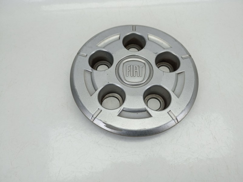 Recambio de tapacubos para fiat ducato caja/chasis (250_) 180 multijet 3,0 d referencia OEM IAM 1374674080  