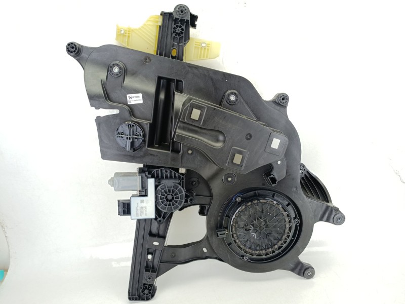 Recambio de elevalunas delantero izquierdo para peugeot rifter 1.5 bluehdi 130 referencia OEM IAM 9840175680  