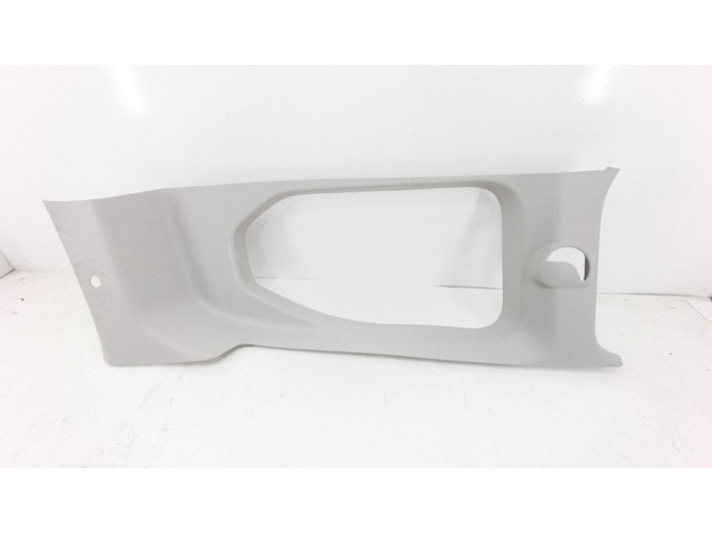 Recambio de moldura para peugeot rifter 1.5 bluehdi 130 referencia OEM IAM 9820638277  