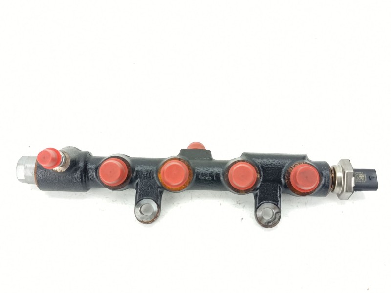 Recambio de rampa inyectora para peugeot rifter 1.5 bluehdi 130 referencia OEM IAM 9821399680  