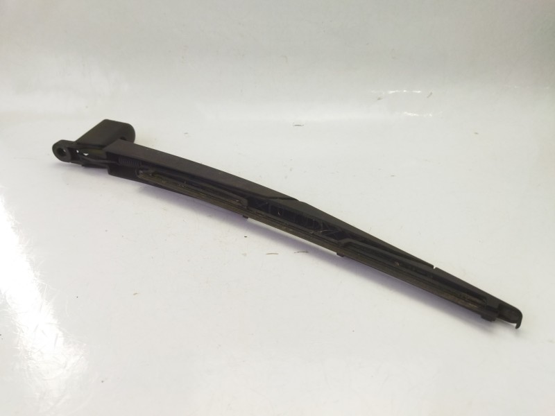 Recambio de brazo limpia trasero para nissan qashqai i (j10, nj10) 1.5 dci referencia OEM IAM 28781JD00A  