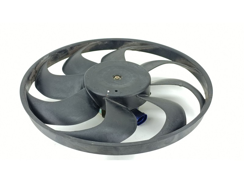 Recambio de electroventilador para renault clio iv (bh_) 0.9 tce 90 referencia OEM IAM 5000991  