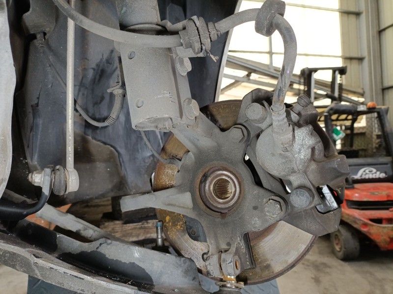 Recambio de mangueta delantera izquierda para renault clio iv (bh_) 0.9 tce 90 referencia OEM IAM 400156124R  