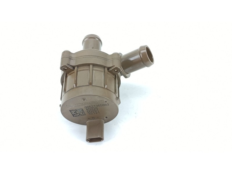 Recambio de bomba agua para jeep compass (mp, m6, mv, m7) 1.3 referencia OEM IAM 521365860  