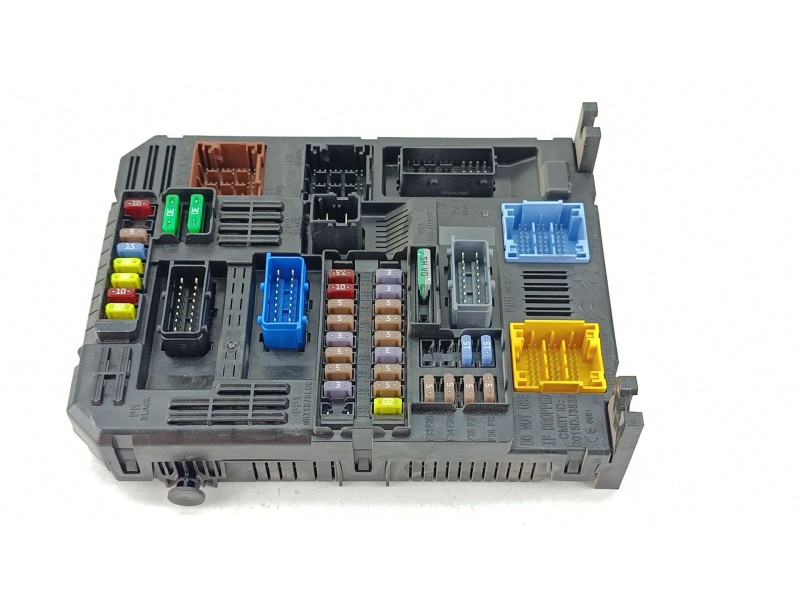 Recambio de caja reles / fusibles para peugeot partner furgoneta/monovolumen (k9) 1.5 bluehdi 100 referencia OEM IAM 9832880380 
