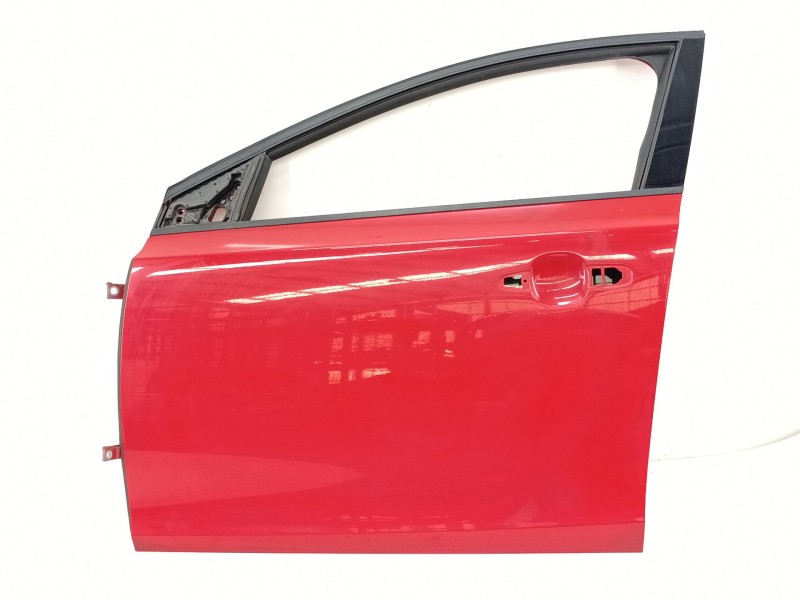 Recambio de puerta delantera izquierda para volvo v40 hatchback (525) d2 referencia OEM IAM 32321018  