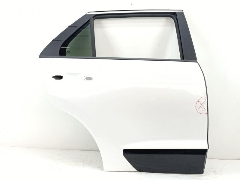 Recambio de puerta trasera derecha para kia niro ii (sg2) ev referencia OEM IAM 77004AT000  