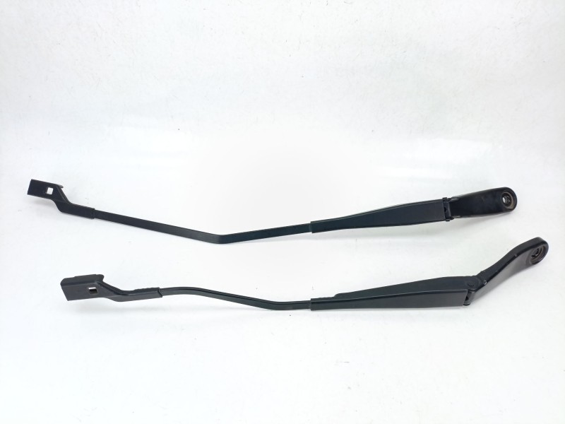 Recambio de brazo limpia delantero izquierdo para volvo v40 hatchback (525) d2 referencia OEM IAM 31276060  