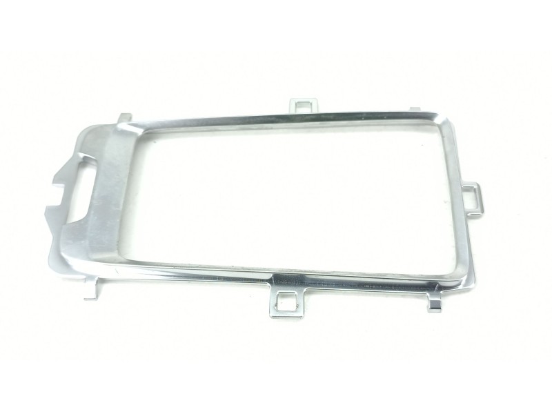 Recambio de moldura para volvo v40 hatchback (525) d2 referencia OEM IAM 31307327  