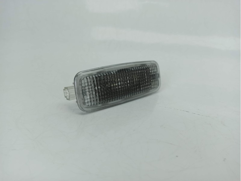 Recambio de luz interior para audi a5 (8t3) 3.0 tdi quattro referencia OEM IAM 4D0947105A  