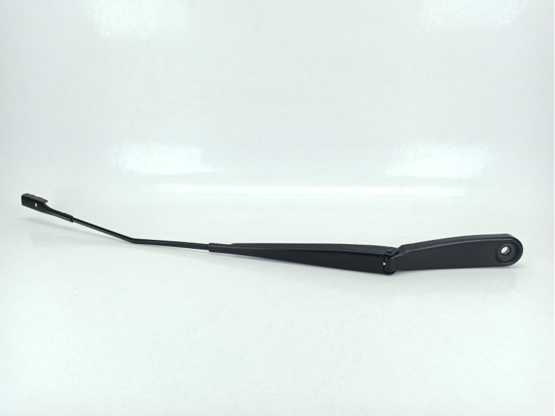 Recambio de brazo limpia delantero derecho para bmw x1 (f48) sdrive 18 d referencia OEM IAM 7360515  
