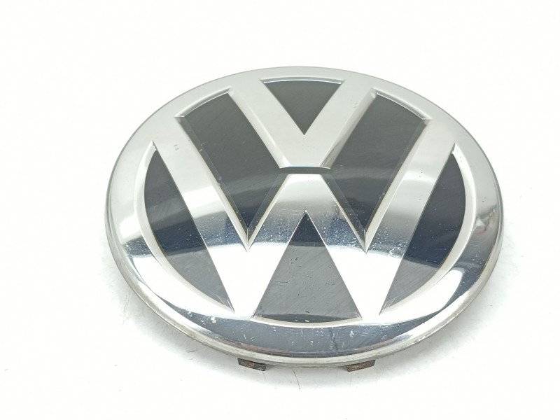Recambio de emblema para volkswagen polo vi (aw1, bz1, ae1) 1.0 referencia OEM IAM 2GA853601  