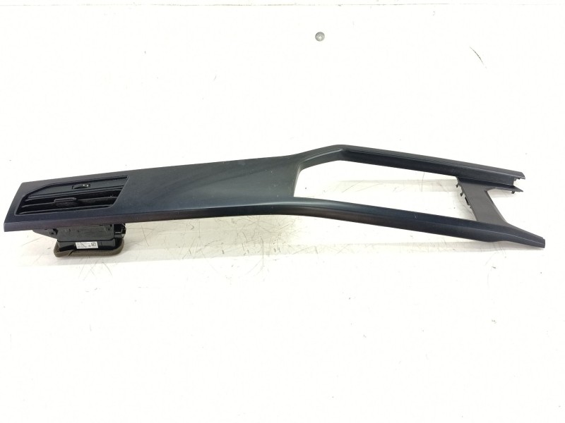 Recambio de moldura para volkswagen polo vi (aw1, bz1, ae1) 1.0 referencia OEM IAM 2G1858416  