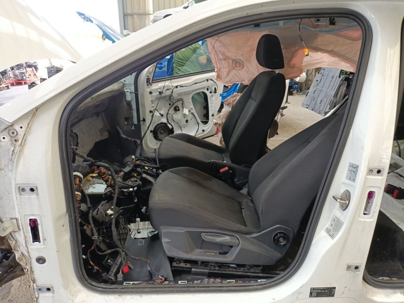 Recambio de gomas contorno puerta para volkswagen polo vi (aw1, bz1, ae1) 1.0 referencia OEM IAM   