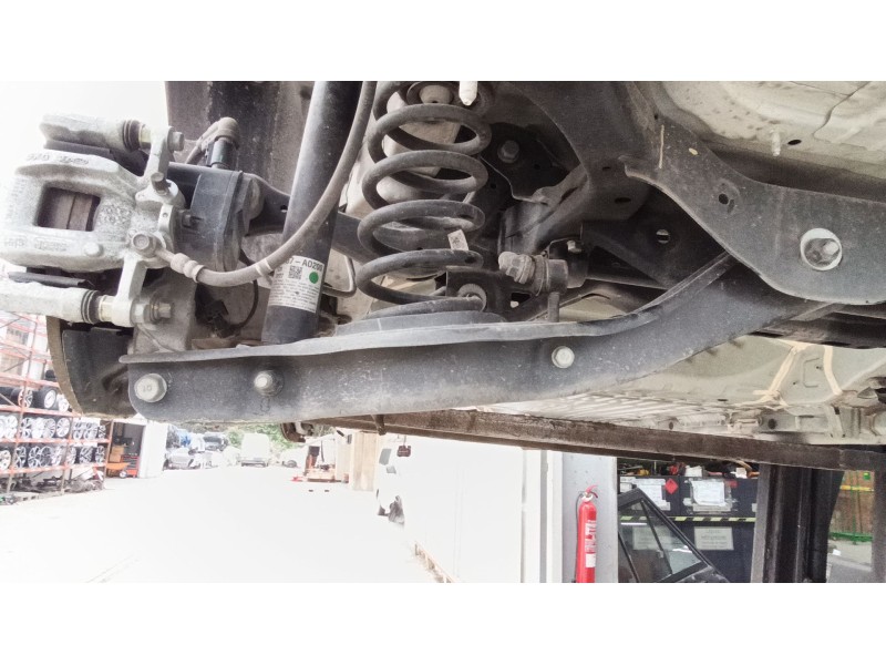 Recambio de brazo suspension superior trasero izquierdo para kia niro ii (sg2) ev referencia OEM IAM 55210ATBA0  