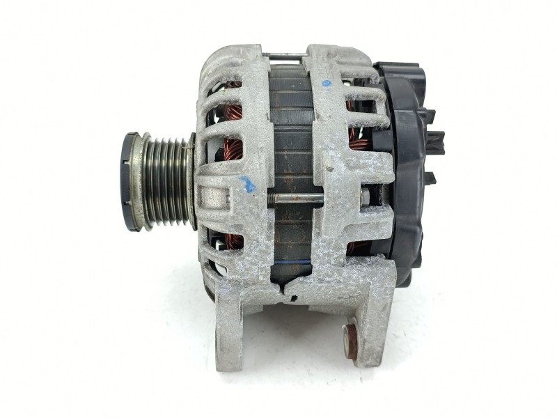 Recambio de alternador para volkswagen polo vi (aw1, bz1, ae1) 1.0 referencia OEM IAM 04C903023J  
