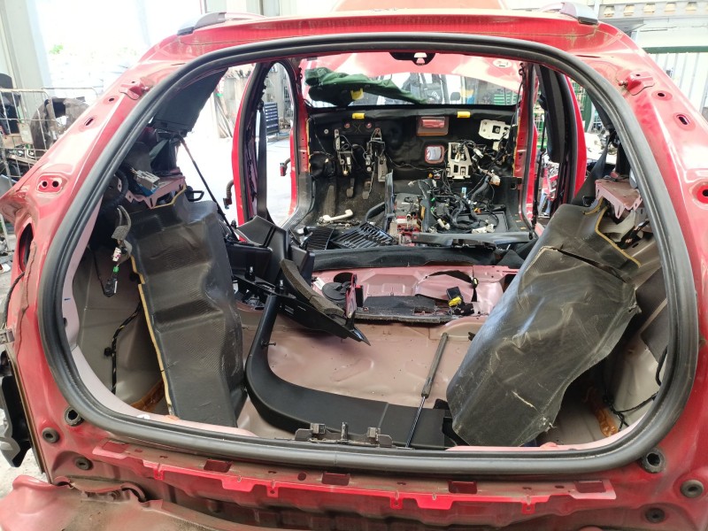 Recambio de gomas contorno puerta para volvo v40 hatchback (525) d2 referencia OEM IAM   