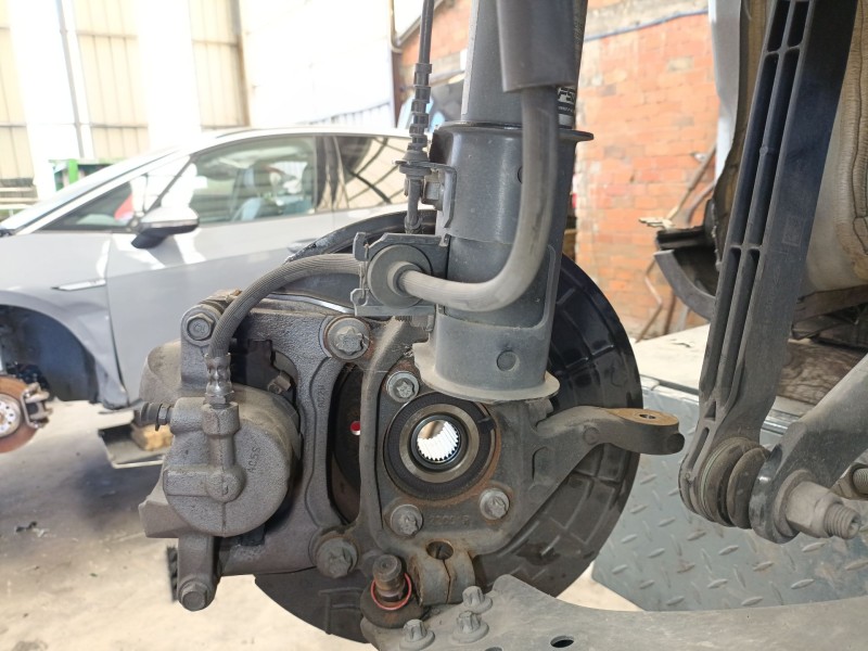 Recambio de mangueta delantera derecha para jeep compass (mp, m6, mv, m7) 1.3 referencia OEM IAM 0000052028392  