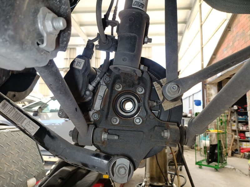 Recambio de mangueta trasera derecha para jeep compass (mp, m6, mv, m7) 1.3 referencia OEM IAM 0000052130823  
