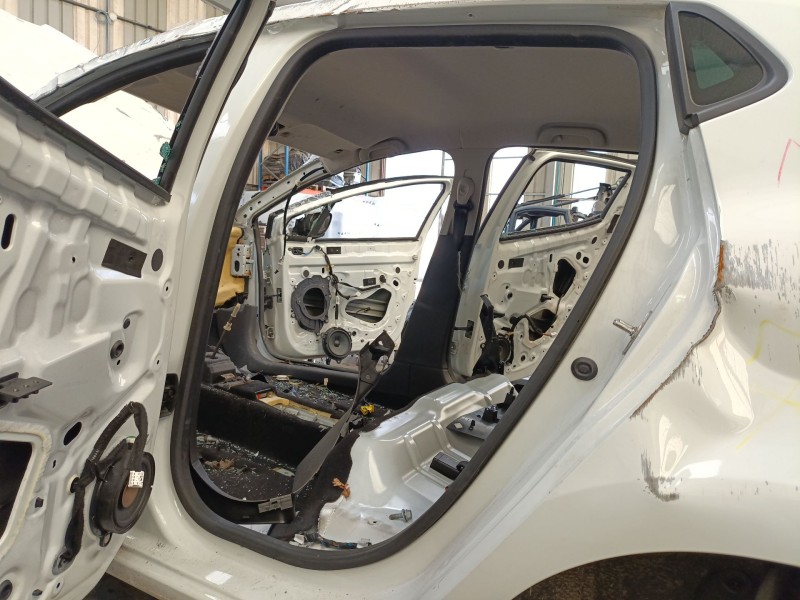 Recambio de gomas contorno puerta para renault clio iv (bh_) 0.9 tce 90 referencia OEM IAM   