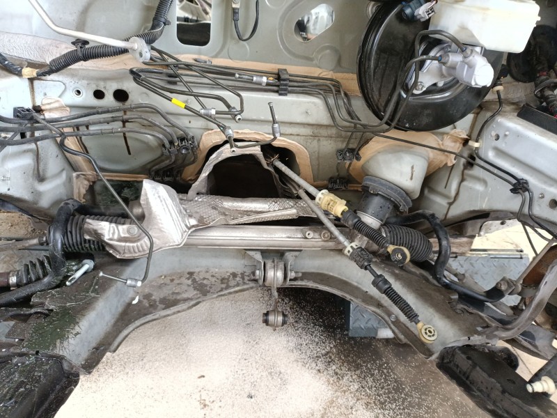 Recambio de cremallera direccion para renault clio iv (bh_) 0.9 tce 90 referencia OEM IAM 490018833R  